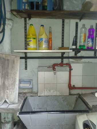 PH DE 3 AMBIENTES, CON ENTRADA INDIVIDUAL POR PASILLO, VALENTIN ALSINA, LANUS.      