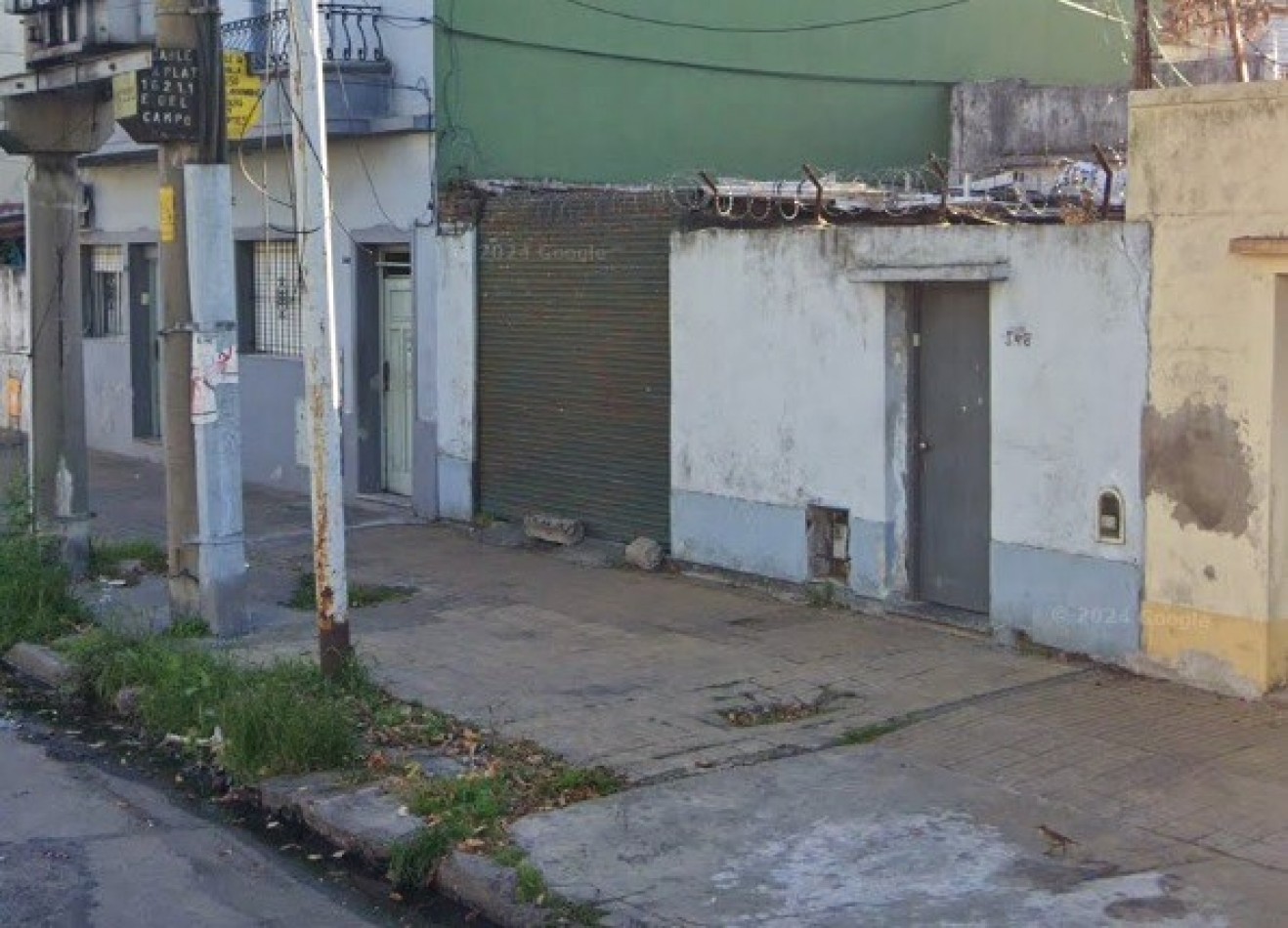 Casa a refaccionar de 60m2. Buena ubicacion, Avellaneda.