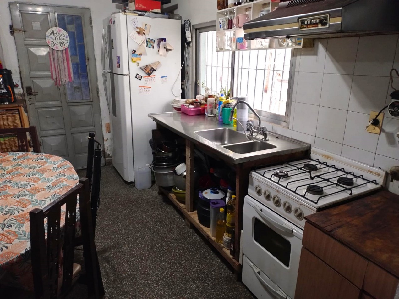 Casa a refaccionar de 60m2. Buena ubicacion, Avellaneda.