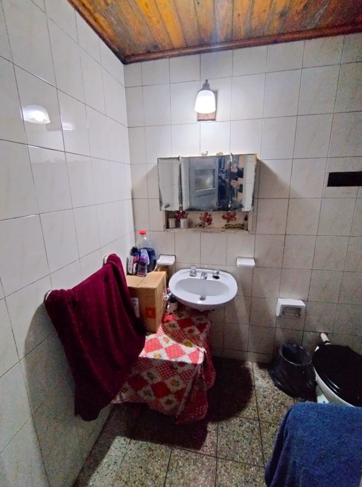 Casa a refaccionar de 60m2. Buena ubicacion, Avellaneda.