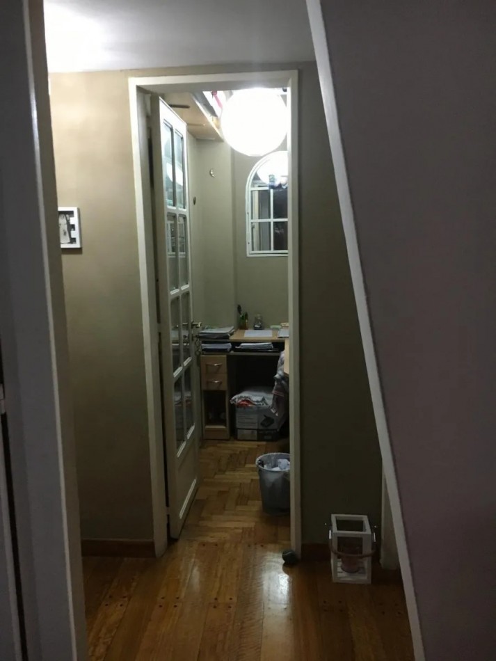 EXCELENTE DEPARTAMENTO DE 3 AMBIENTES, MUY BUENA UBICACION, A METROS DE LANUSITA.