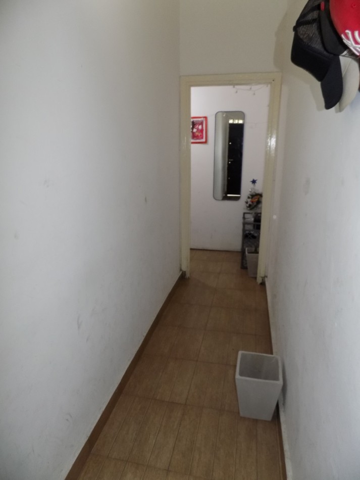 PH DE 3 AMBIENTES AL FRENTE CON INGRESO INDIVIDUAL