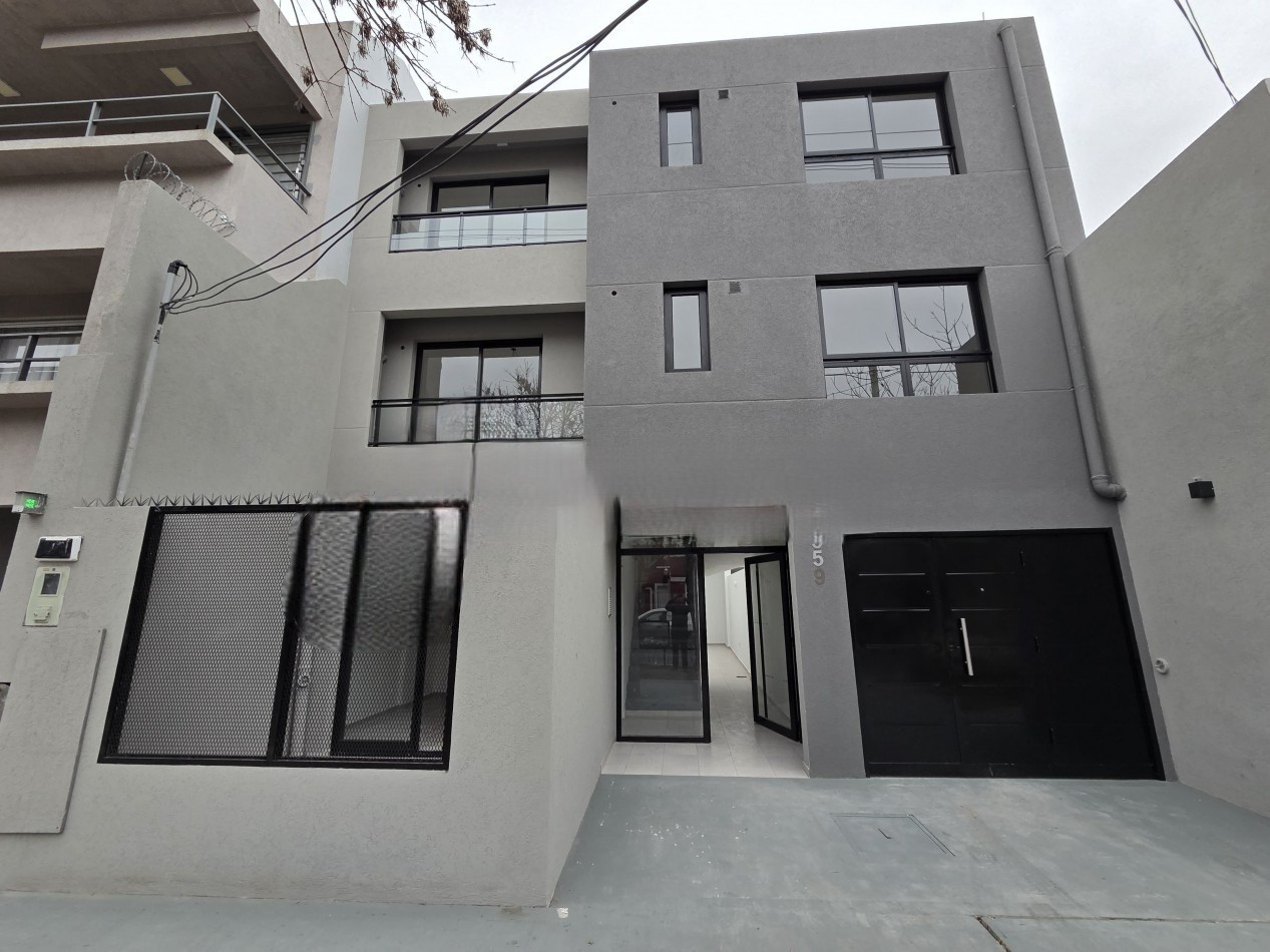 MONOAMBIENTE INTERNO, PISO 1°, DTO E, A ESTRENAR, 21M2.