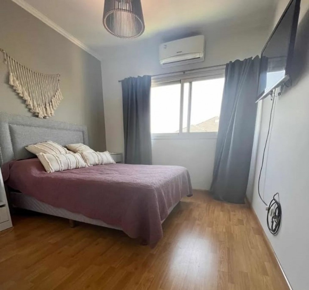 EXCELENTE DUPLEX DE 4 AMBIENTES AL FRENTE SOBRE LOS LOTES EXTERNOS DEL BARRIO NUEVO QUILMES.