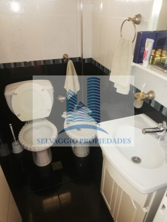 EXCELENTE DEPARTAMENTO 2 AMBIENTES TIPO LOFT AL FRENTE CON BALCON. LANUS OESTE.