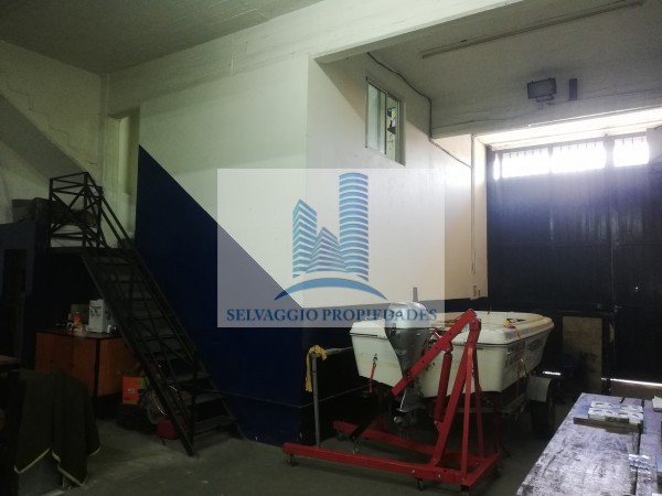 GALPON DE150 M2, CON OFICINA Y VESTUARIOS, LANUS OESTE