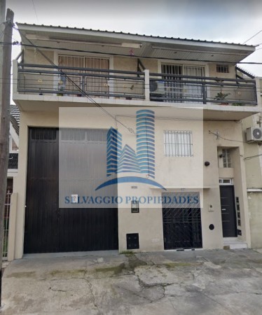GALPON DE150 M2, CON OFICINA Y VESTUARIOS, LANUS OESTE