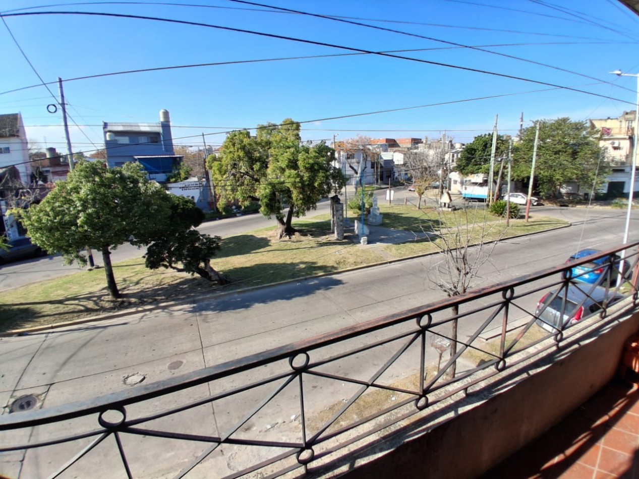 CASA DE 3 AMBIENTES CON GALPON DE 260M2 MAS TERRENO LINDERO DE 260M2