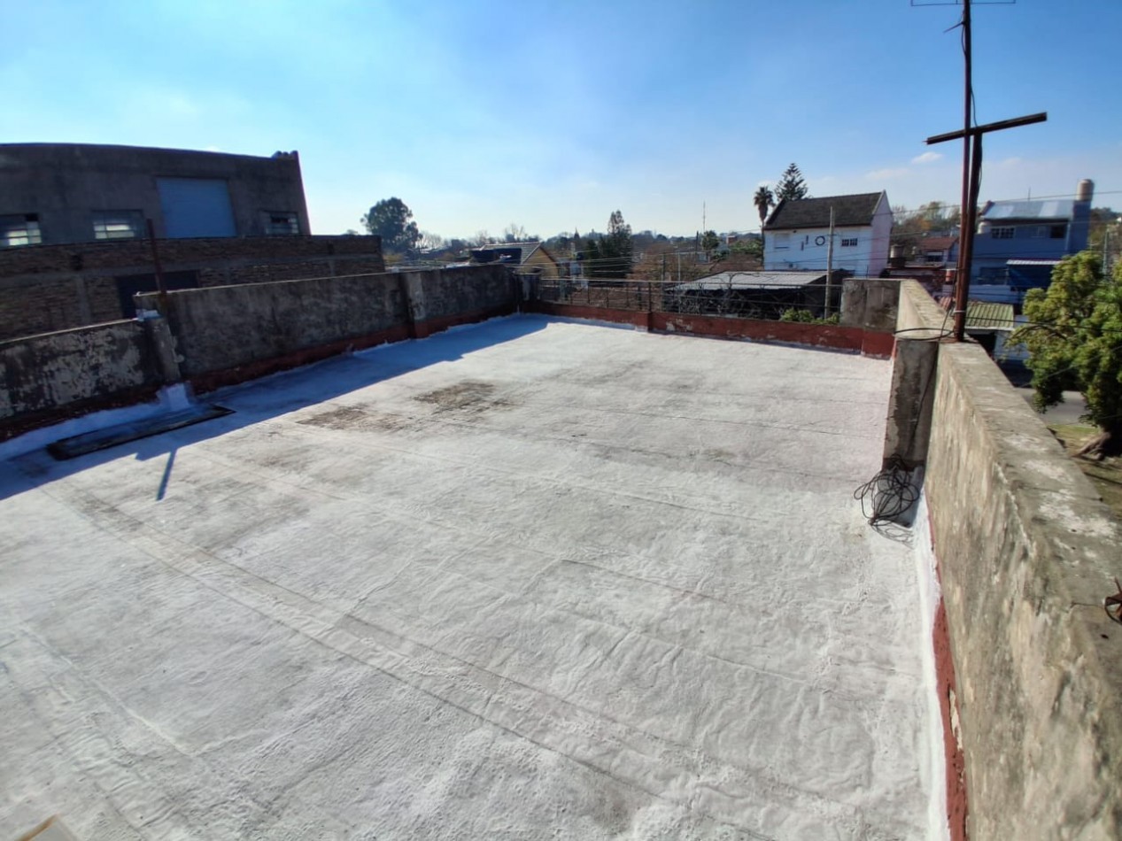 CASA DE 3 AMBIENTES CON GALPON DE 260M2 MAS TERRENO LINDERO DE 260M2