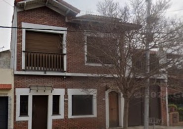 PH EN PLANTA BAJA AL FRENTE DE 3 AMBIENTES CON ENTRADA INDEPENDIENTE.